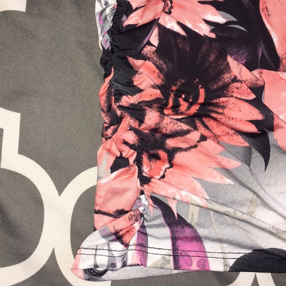 Top - Picture 3 of 3